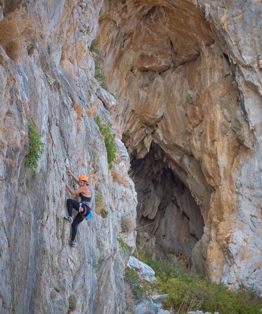 ROCK CLIMBING & RAPPEL